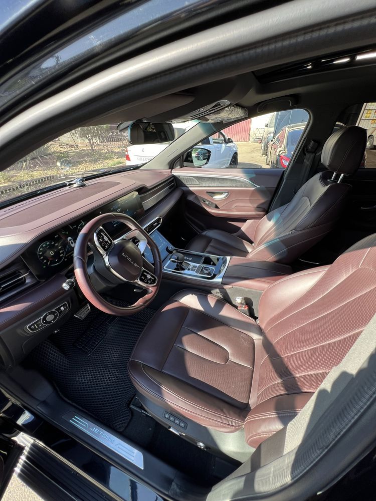 Jetour x90 sotiladi