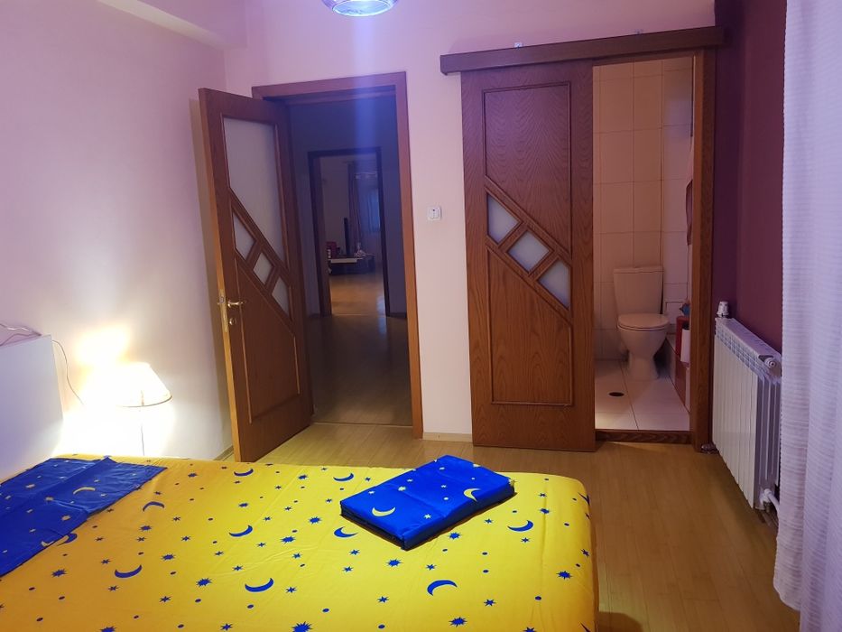 Cazare/închiriere apartament cu 3 cam, regim hotelier sau termen lung