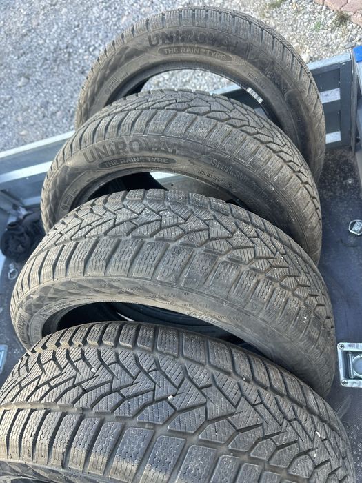 4 бр зимни гуми Uniroyal Winter Expert 205/55 R17