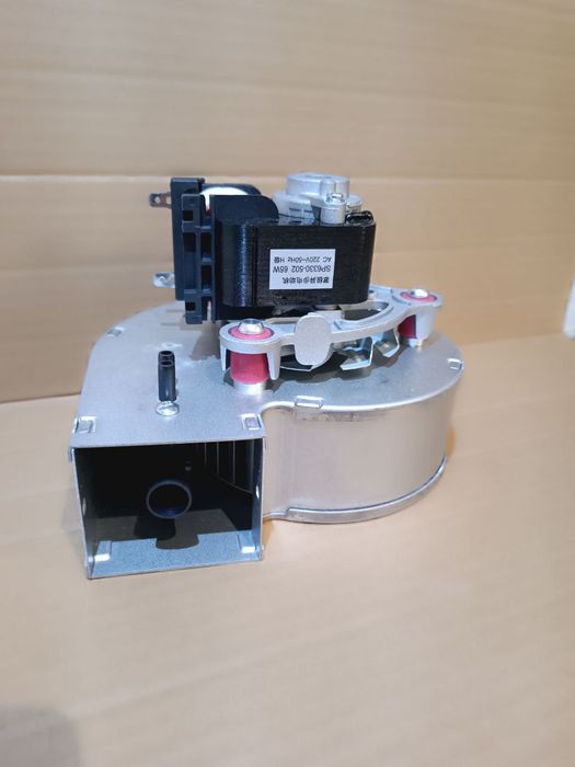 Вентилятор для двухконтурного котла Vaillant