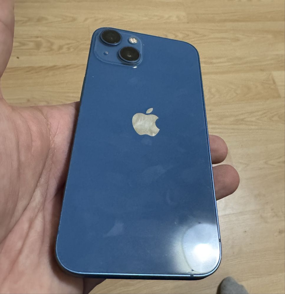 İphone 13 без проблемен