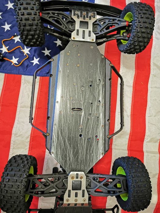 RC automodel 1/7 Arrma Mojave 6s V2 2024
