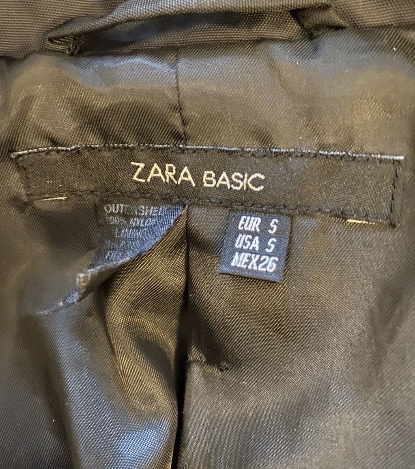 Livrare gratuita- Geaca dama Zara marime s