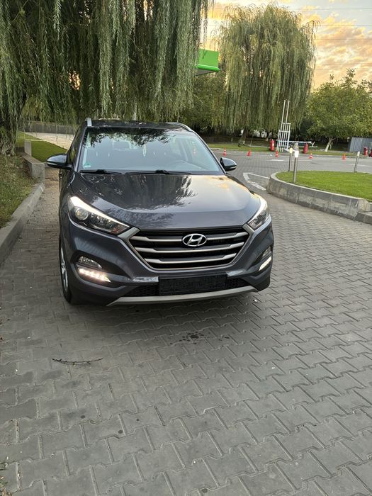 Hyundai tucson 4x4 2.0 diesel 136 cp E6 fara ad blue