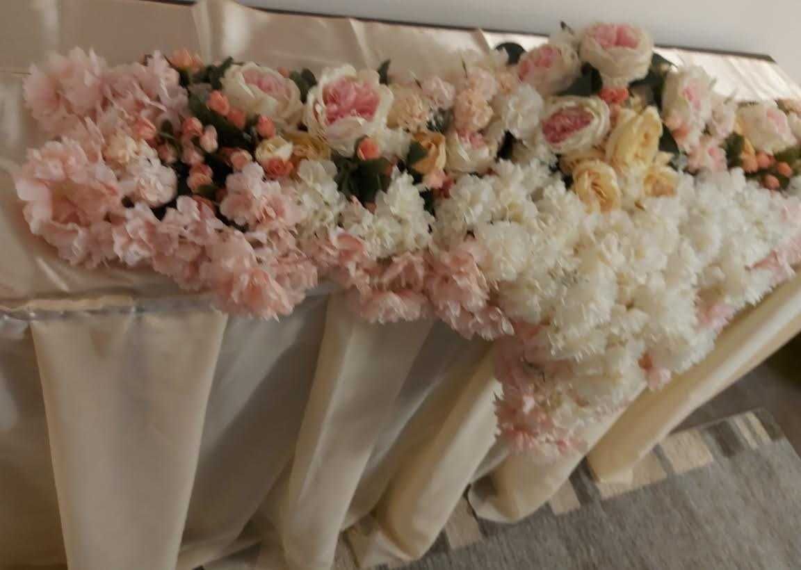 украса за сватбена , младоженска маса