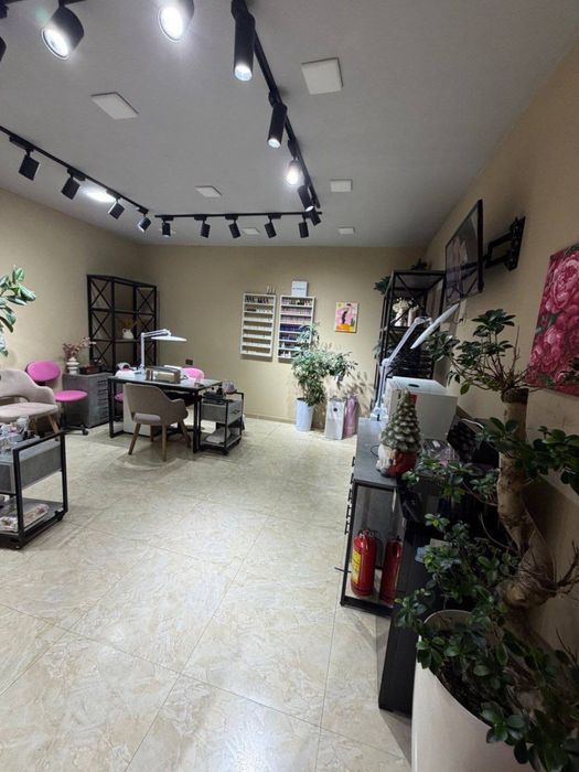 Ойбек Анжелс Фуд | 80кв - нежилое помещение вдоль дороги Аренда