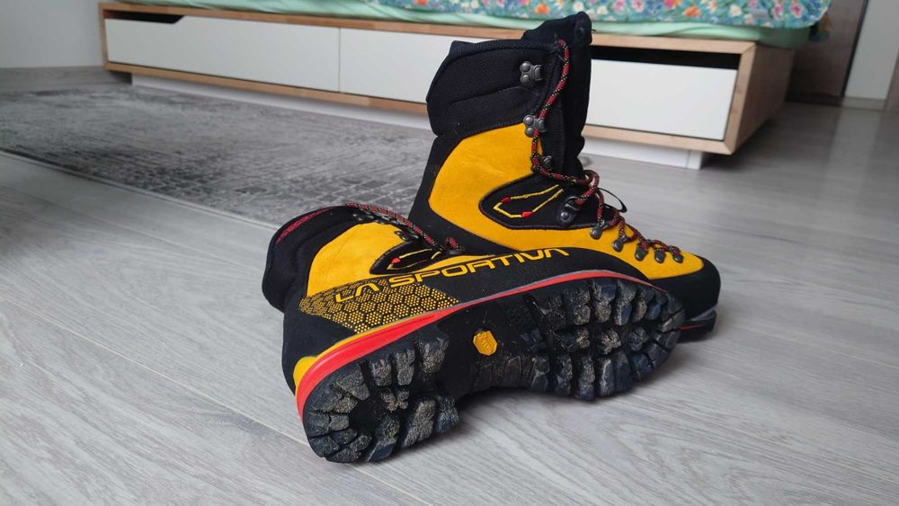 Зимни технични обувки La Sportiva Nepal Cube Gtx