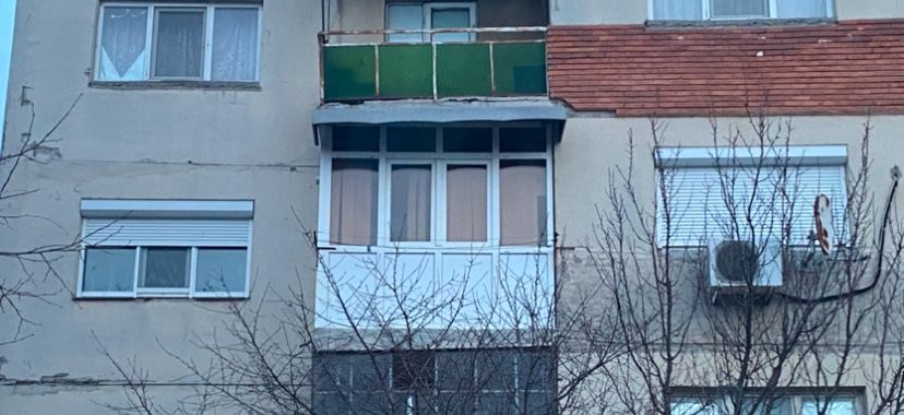 Inchiriez apartament 2 camere Calafat