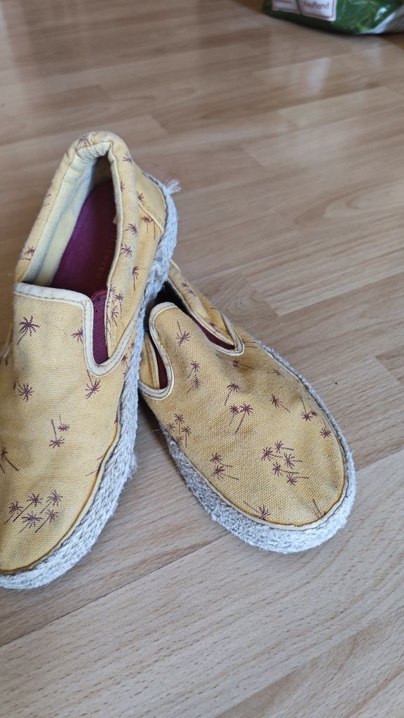 Детски обувки 32-35