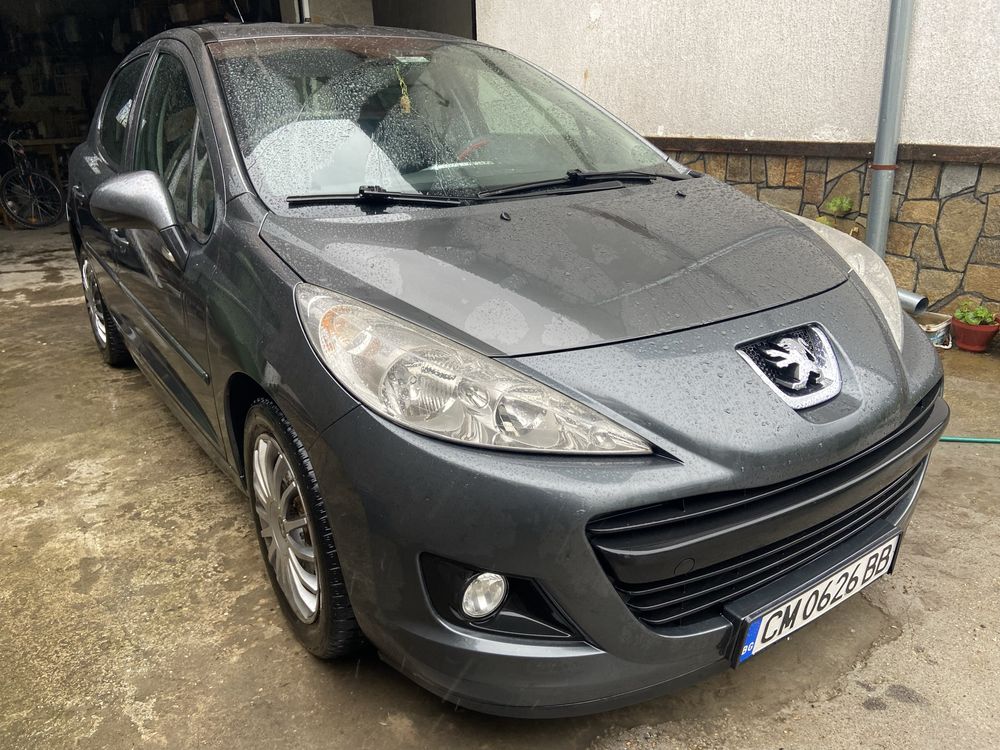 Peugeot 207 1.4 75hp с газ