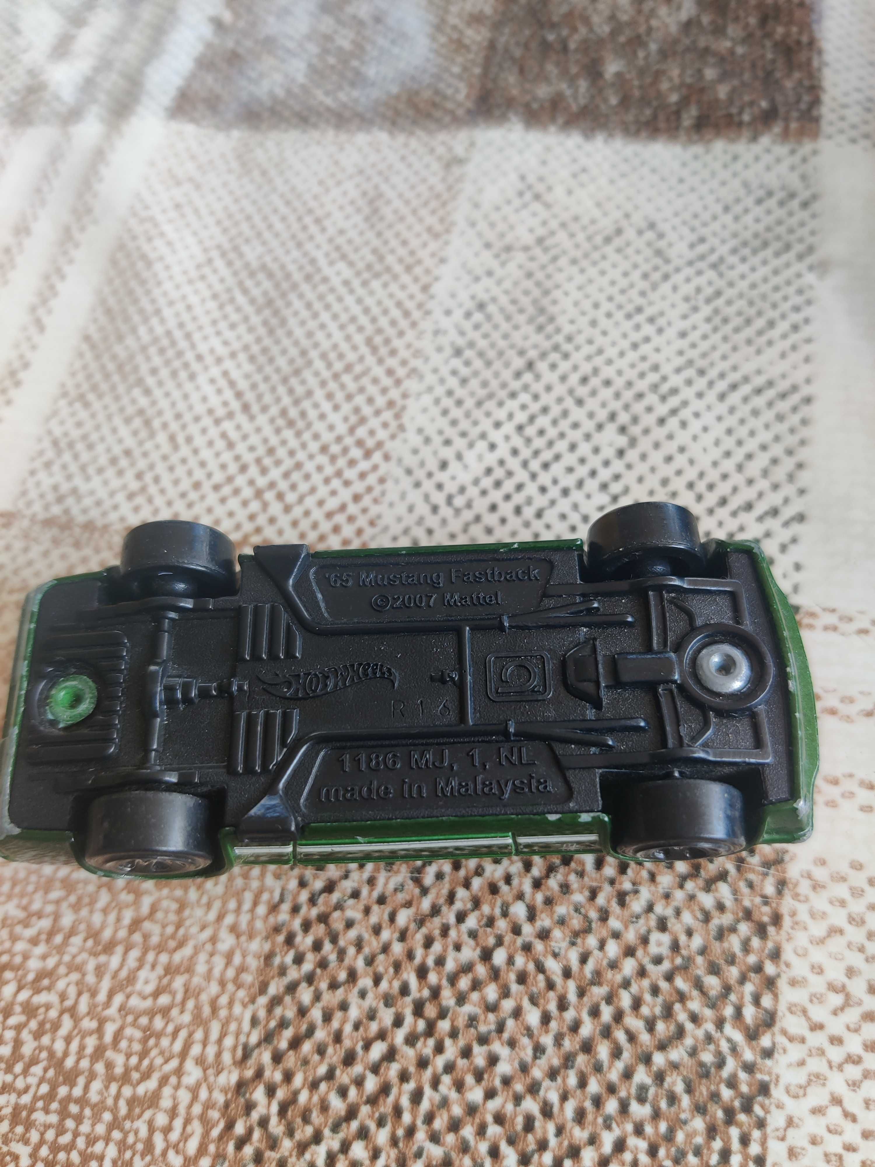 Колички Hot Wheels