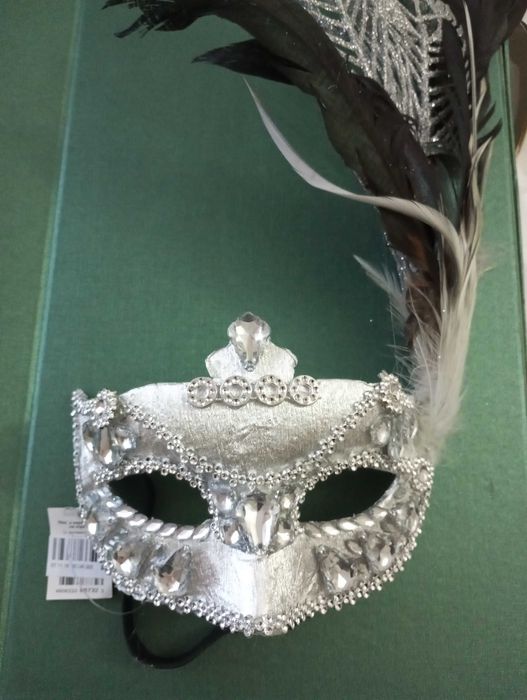 Маска карнавальная