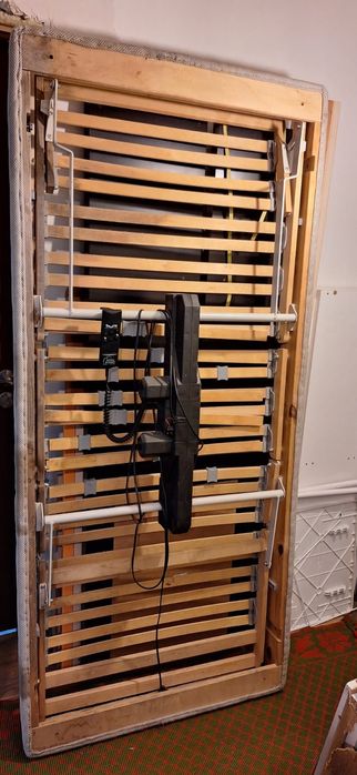 Somiera electrica cu telecomanda