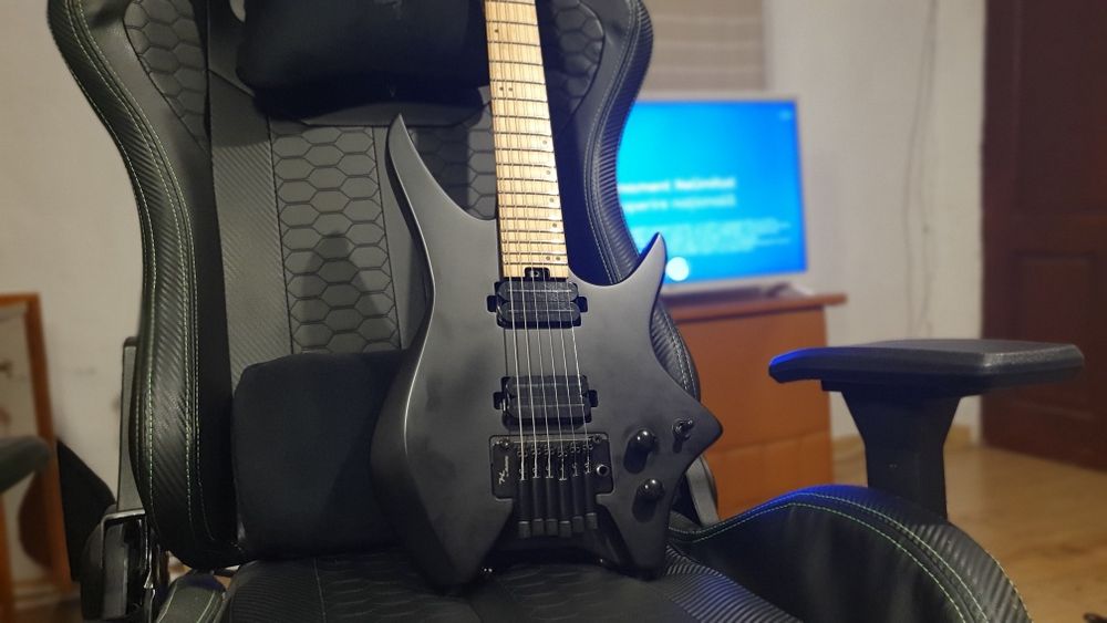 Chitară Electrică Headless HILS Guitars HN4 NEXT Negru Mat