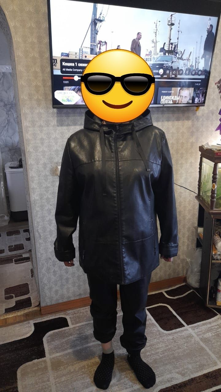 Продам куртку состояние новой