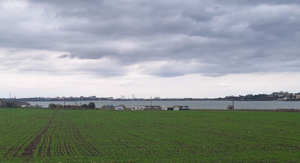 Particular loturi cu vedere superbă la lac Techirghiol și  in rate.