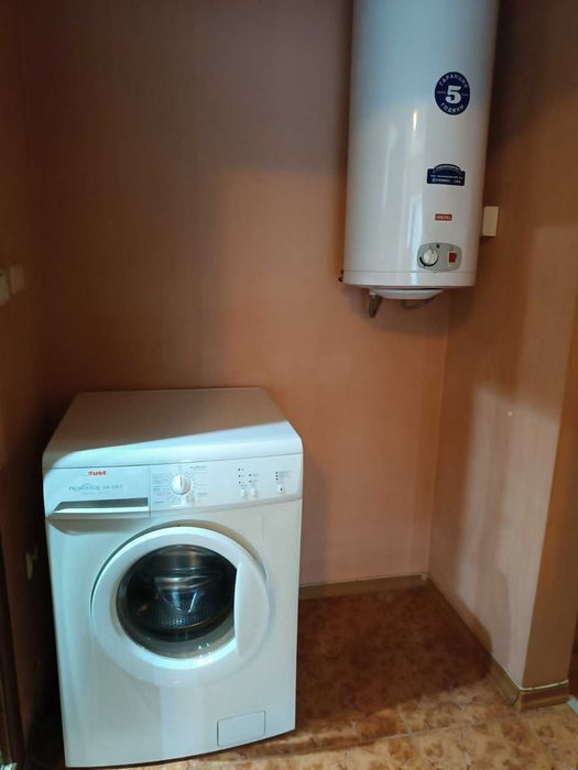 Отдавам двустаен апартамент в Русе кв Дружба 1