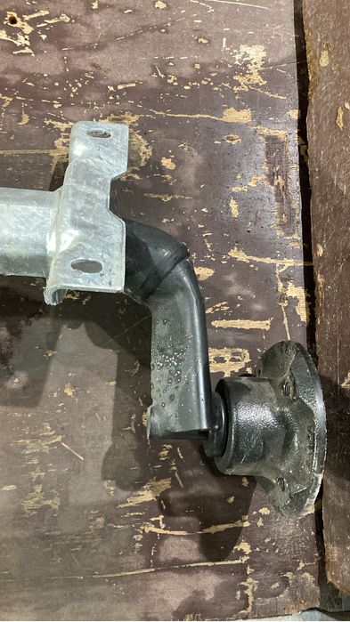 Dezmembrez remorca repo punte knott 750 kg