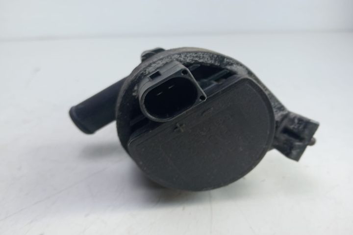 Pompa recirculare apa A2218350164 Mercedes-Benz S-Class W221 (facelif