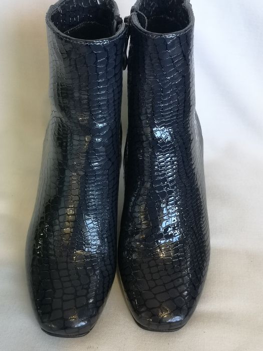 Боти естествен лак, номер 36