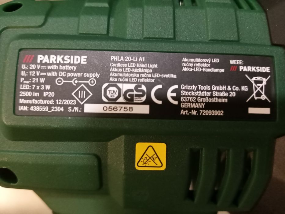 Parkside lanterna lampa proiector cu baterie 20V si auto 12V