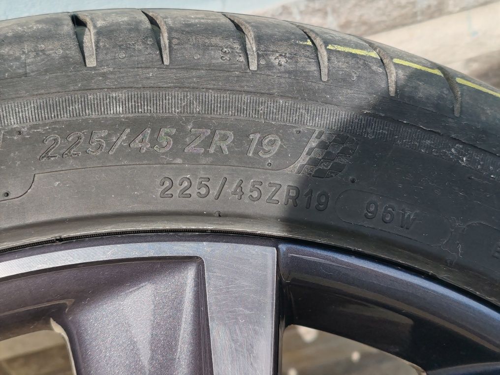 Roti Renault originale R19+cauciucuri Michelin 225/45 ZR 19 de vara