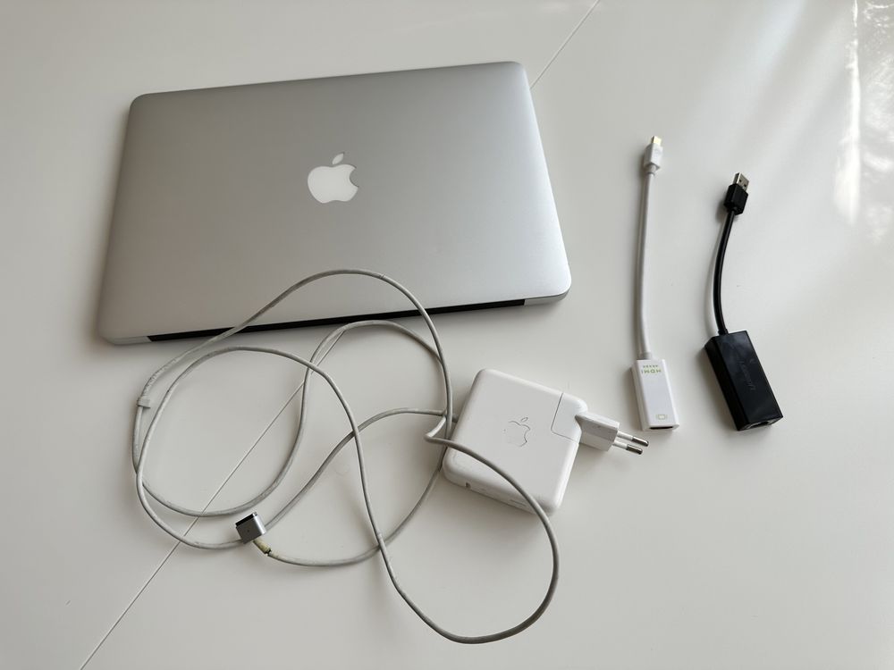 MacBook Air 13 - Mid 2012