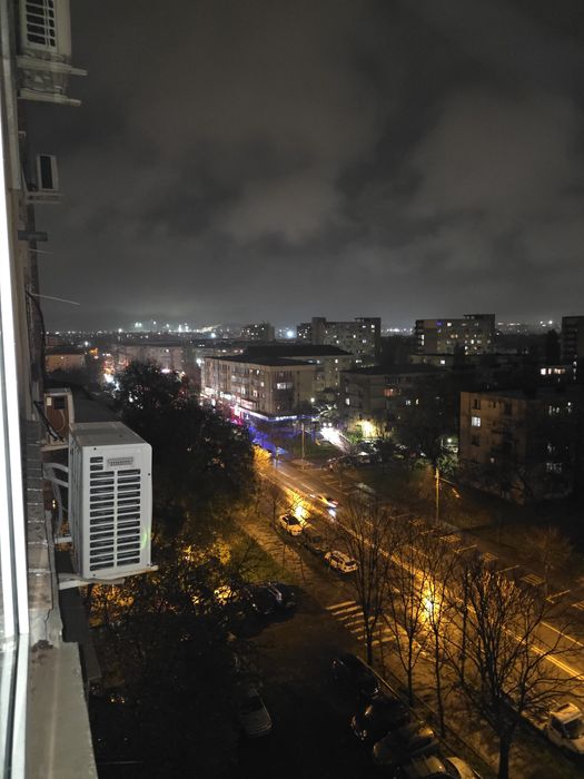 Inchiriez garsoniera, in Brazda