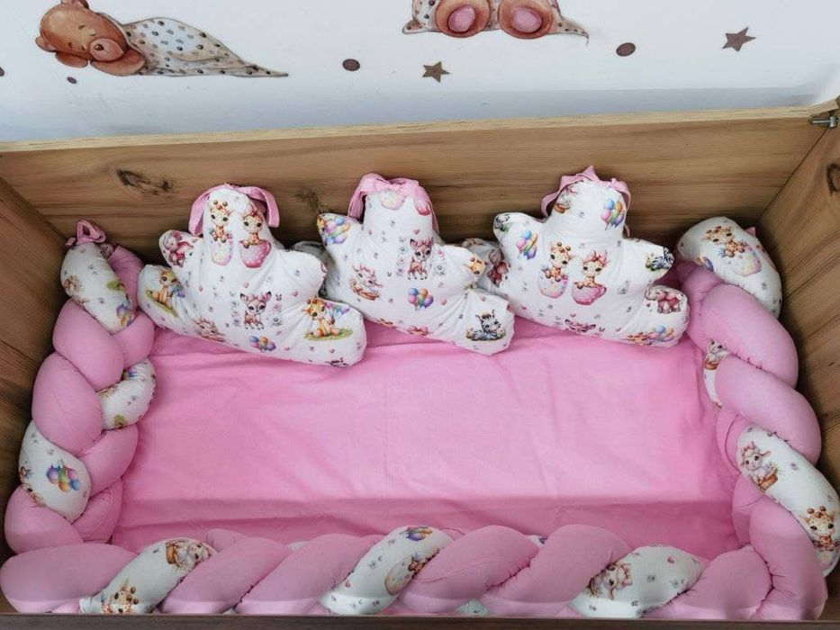 Нов модел обиколник и три облака