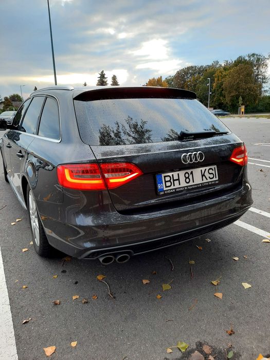 Vând Audi A4 2013