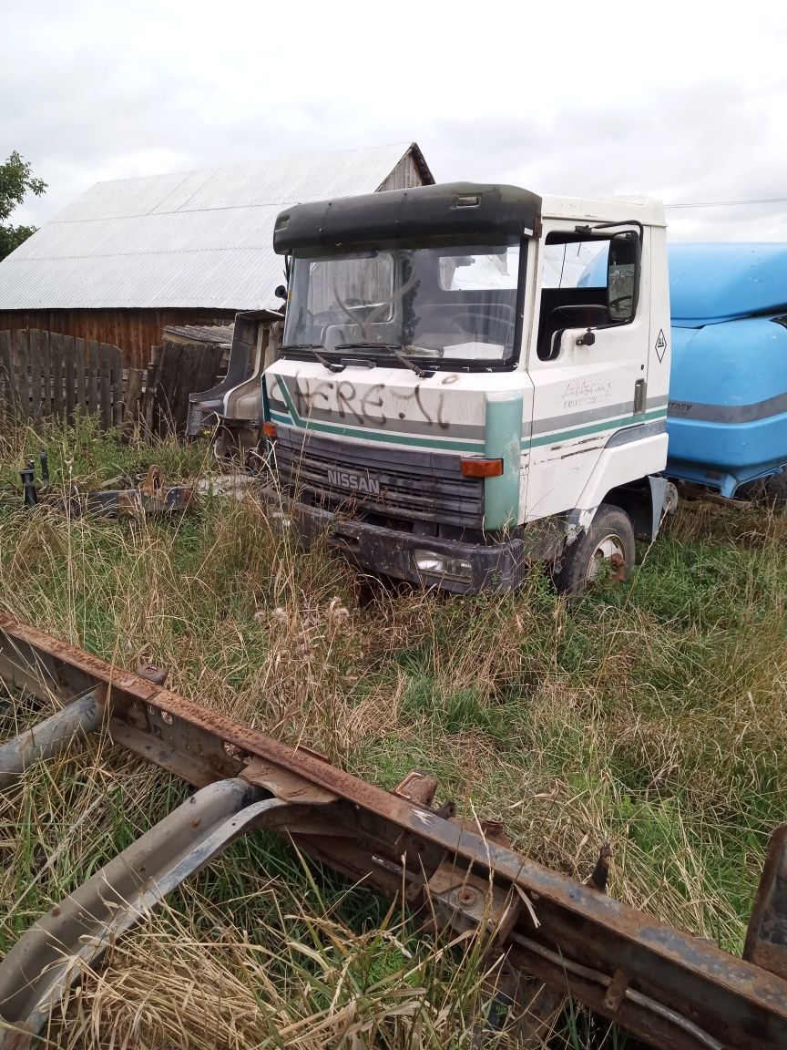 Nissan motor de 4000