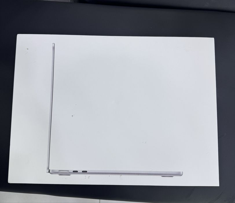 MackBook M2 Air 2024