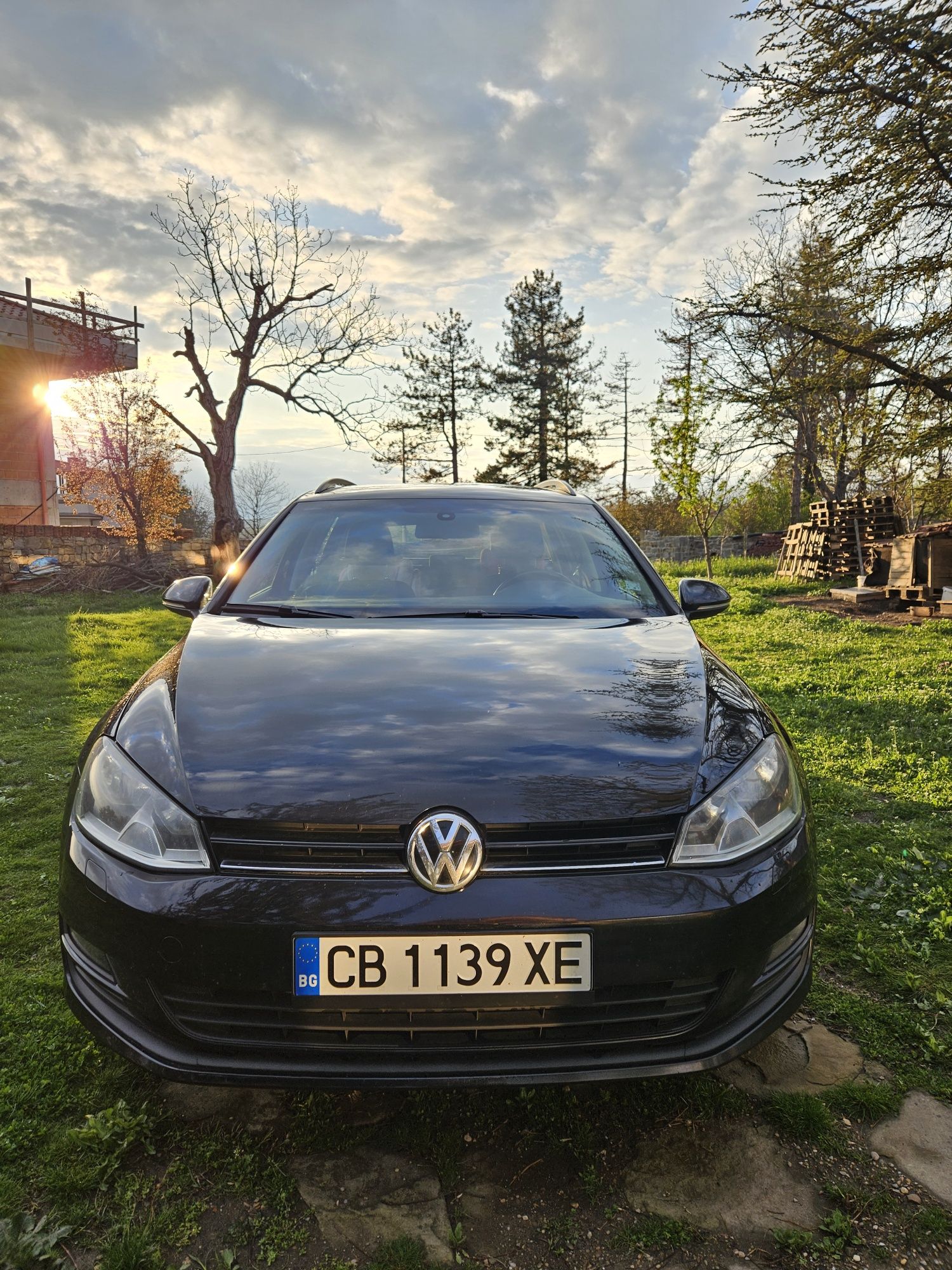 Продавам VW Golf VII 2.0 TDI Bluemotion 2014