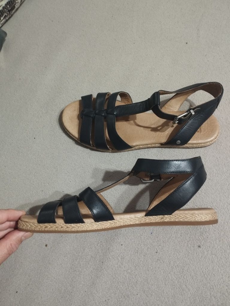Sandale UGG Australia Lanette