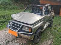 Vând Suzuki vitara