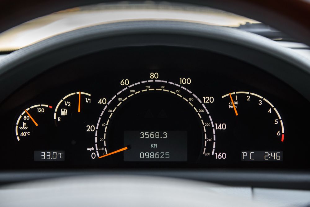 Mercedes-Benz CL500 C215 2004г. Запазен