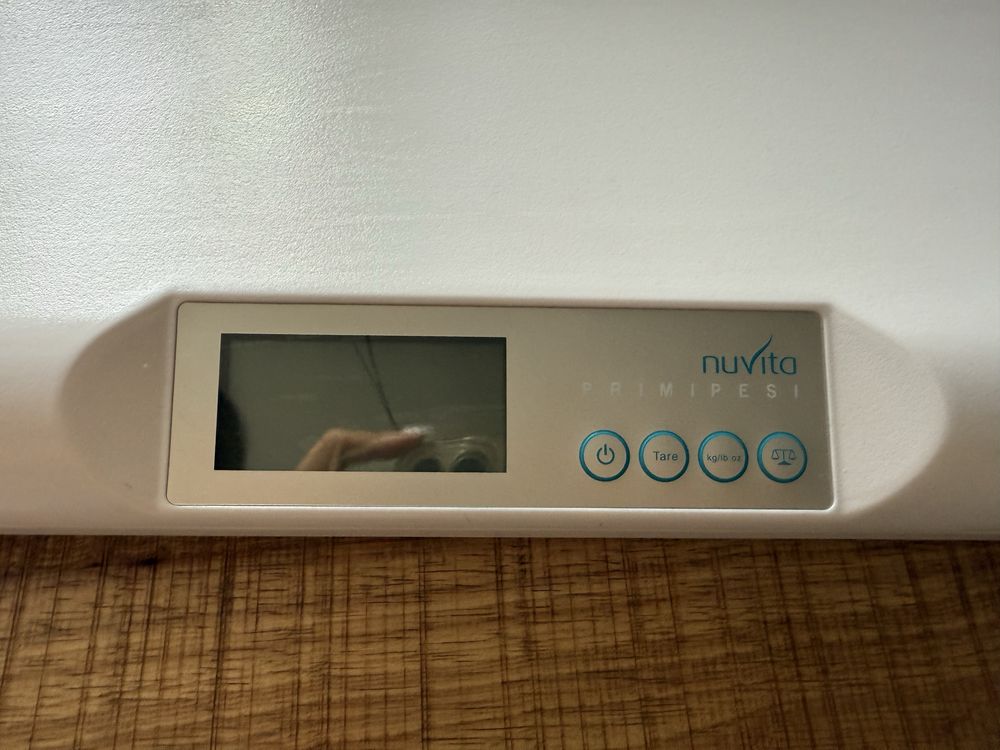 Електронна везна Nuvita