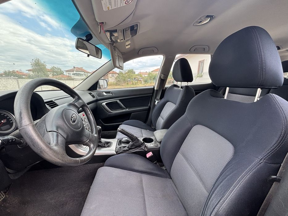 Subaru Legacy 2.0R - В движение, за части