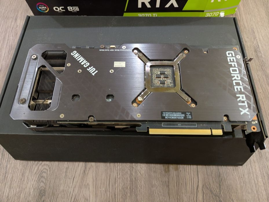 Placa video ASUS TUF 3070 TI
