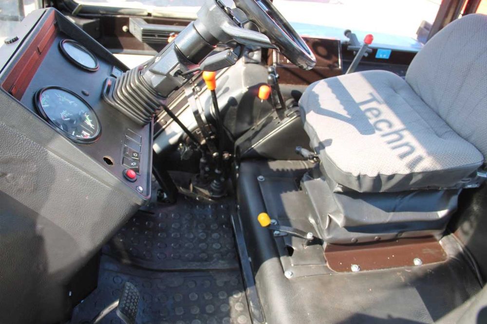 Трактор Беларус МТ31221.2