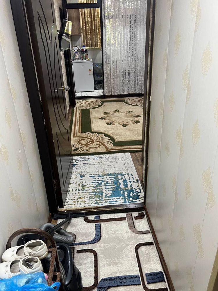 Буз-2, Ялангач 1/2/4 малосемейка 21 кв.м . Мебель , техника