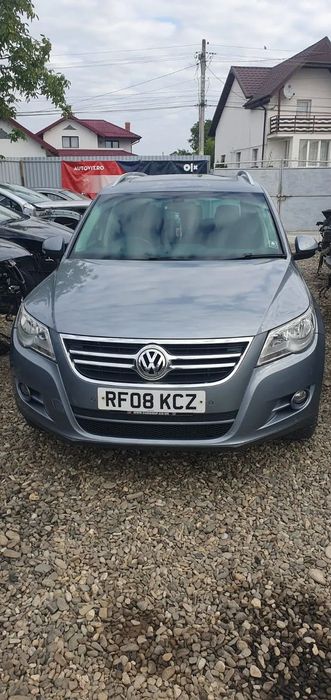 Dezmembrez Vw Tiguan an 2008 motor 2.0 tdi 4x4 103 kw 140 cp tip CBAB cutie viteza manuala injector rampa injectoare turbina pompa inalta trager compresor clima ac trapa panoramic cardan grup diferential spate Vw Passat CC B6 B7 Audi A3 dezmembrari piese