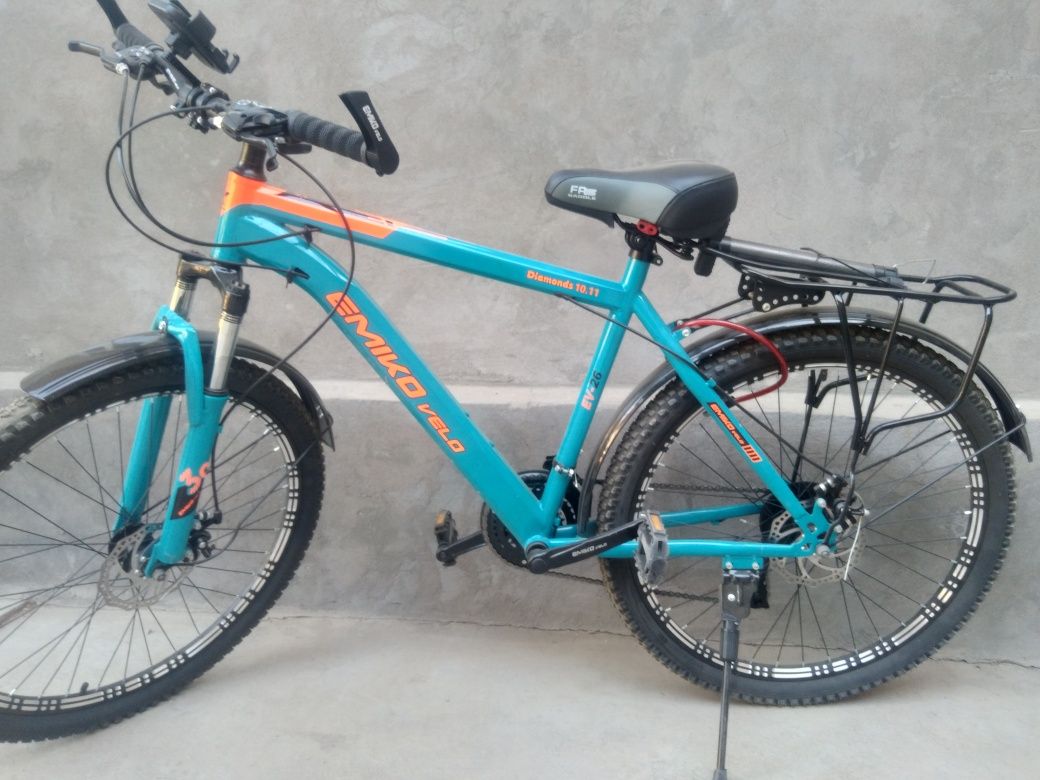 Velosepet sotiladi holati yangi minilmagan