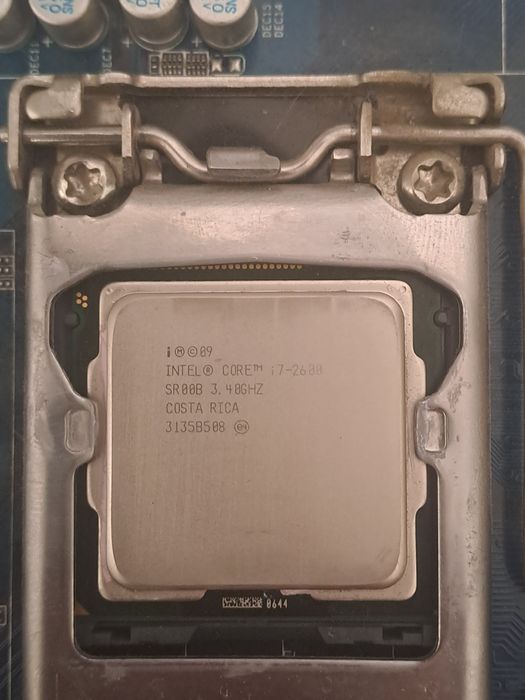 Продам процессор i7 2600