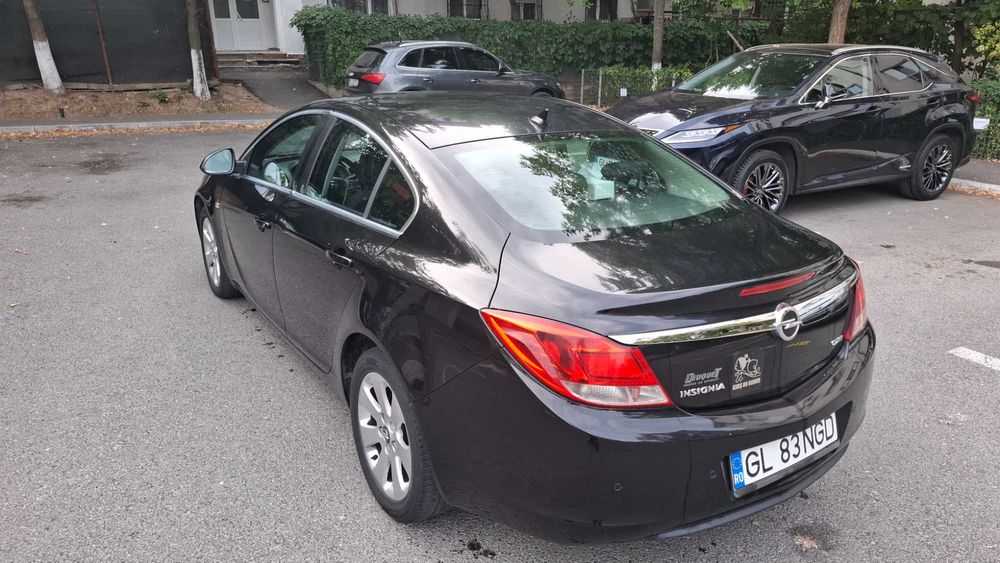 De vanzare opel insignia 2.0