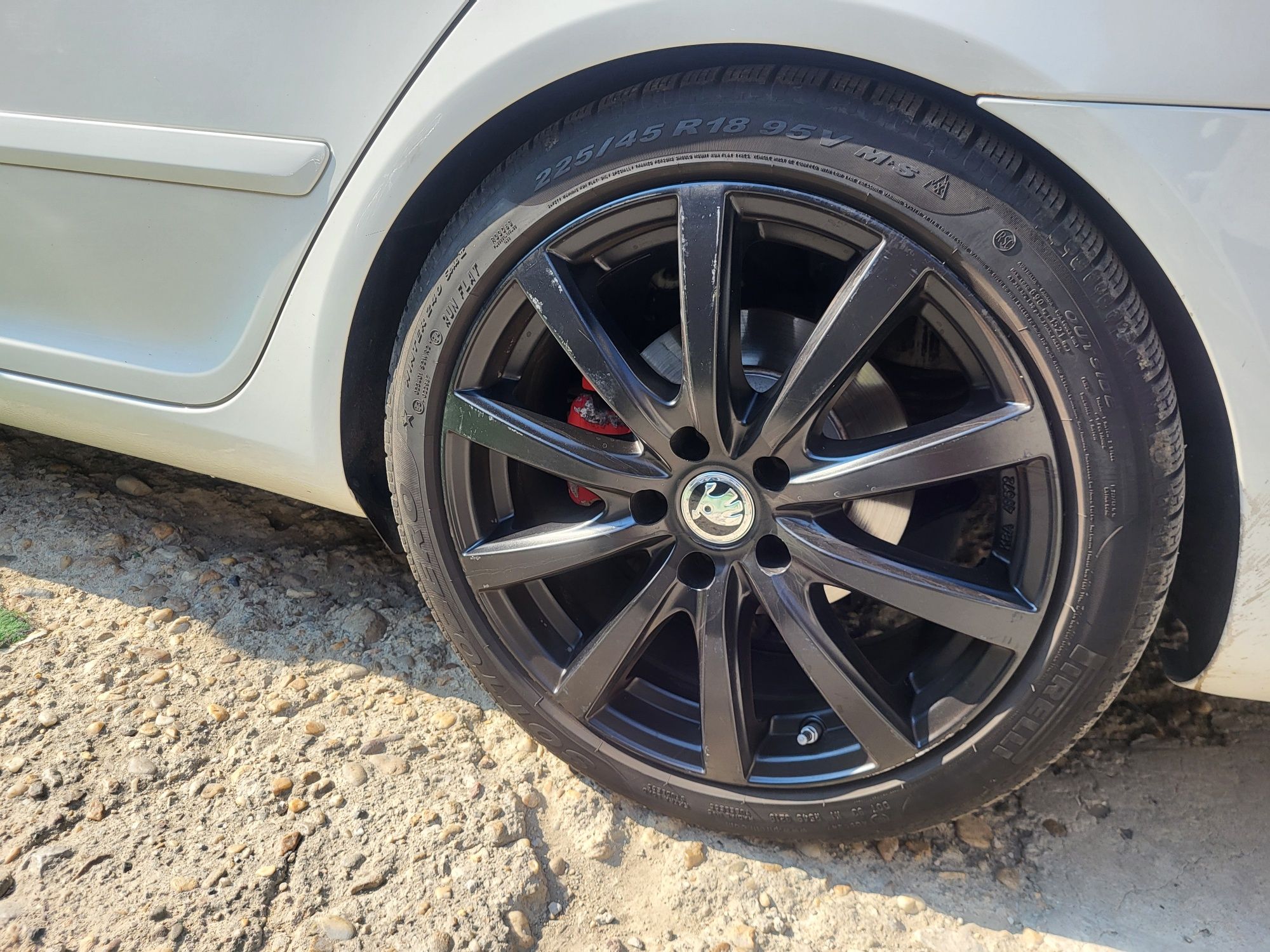 18 5x112 Skoda Vw Seat Audi Mercedes 5х112