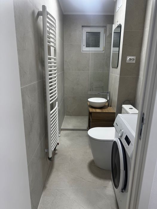 Apartament cu 2 camere de închiriat - Dâmbul Pietros