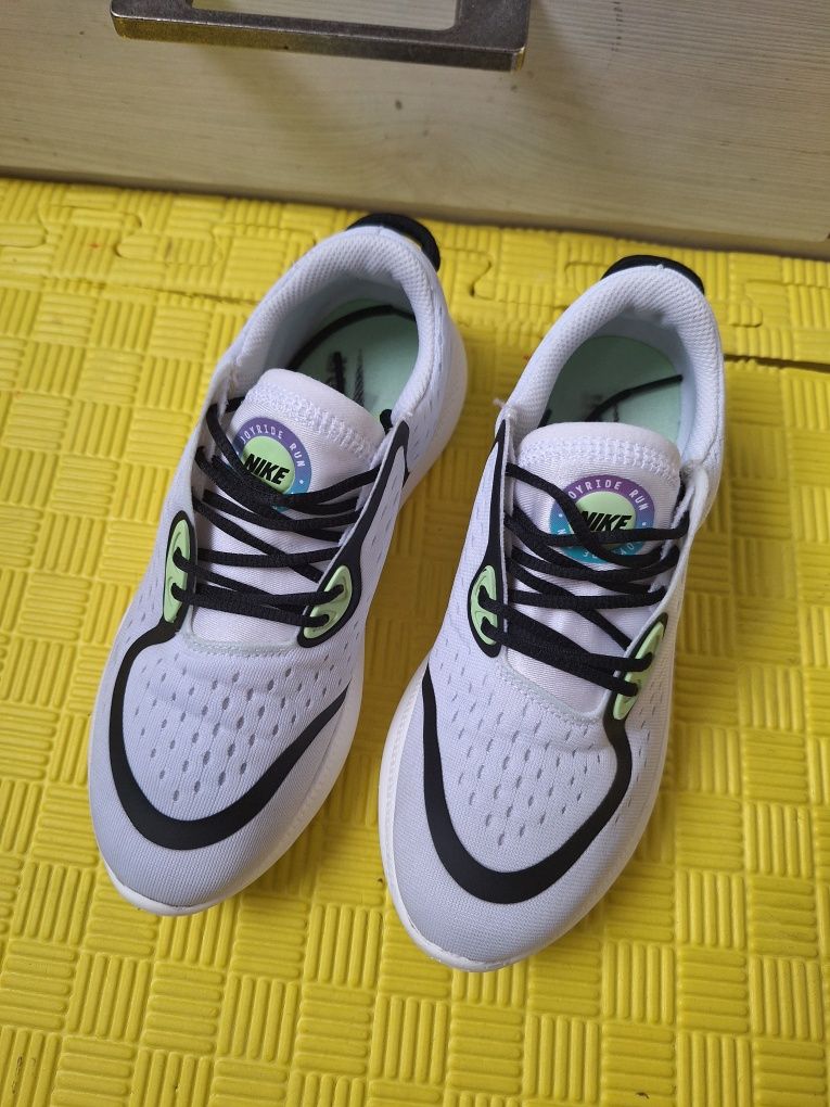 Nike  joyride dual run