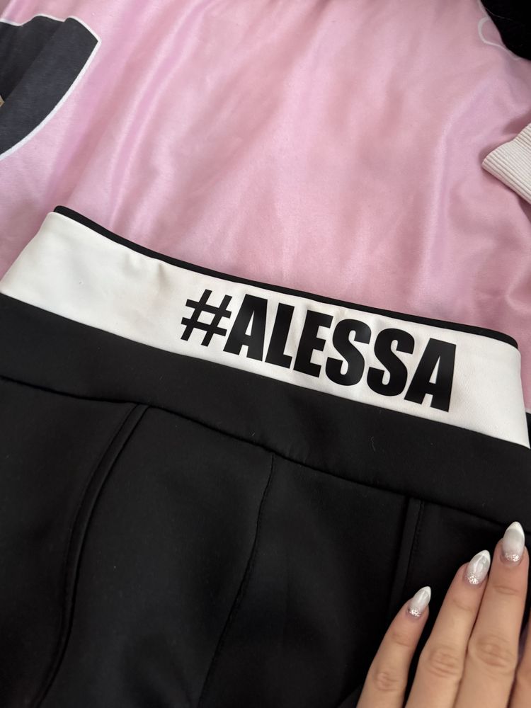 Панталон Alessa като нов