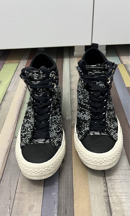 Tenisi converse alb cu negru maimea 38